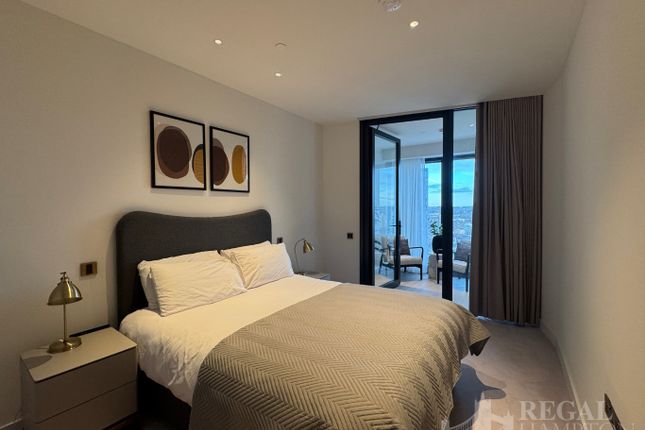 Apartments 2504, City Tower, 1 Nine Elms Lane, London photo 4