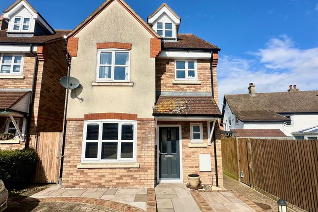 Thumbnail Detached house to rent in Fordham Courtyard, Stotfold, Hitchin