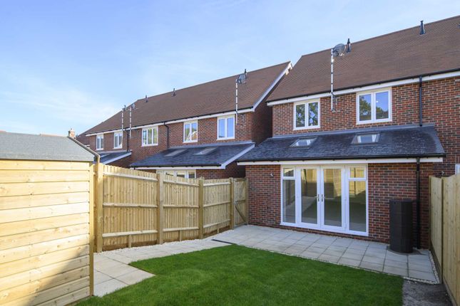 End terrace house for sale in The Bunting, Hedgerows, Southwater