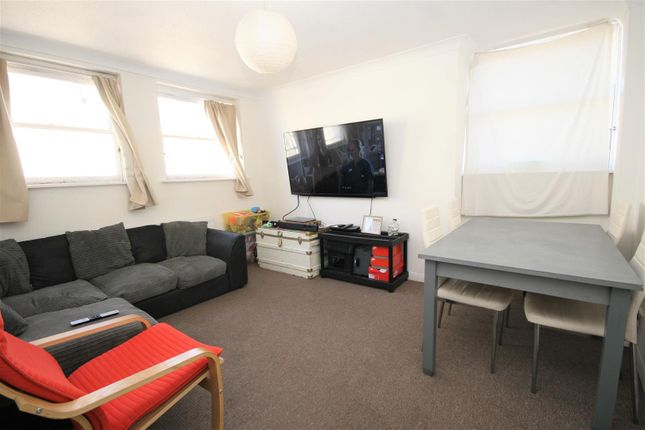 28 Chainpier House, Marine Parade, Brighton photo 2