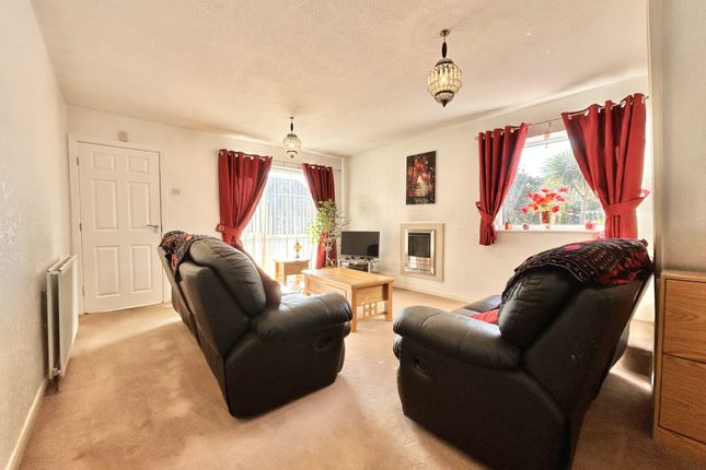 Dalby Close, Cleveleys photo 3