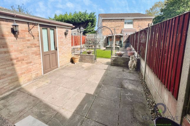 13, Mousesweet Close, West Midlands photo 4