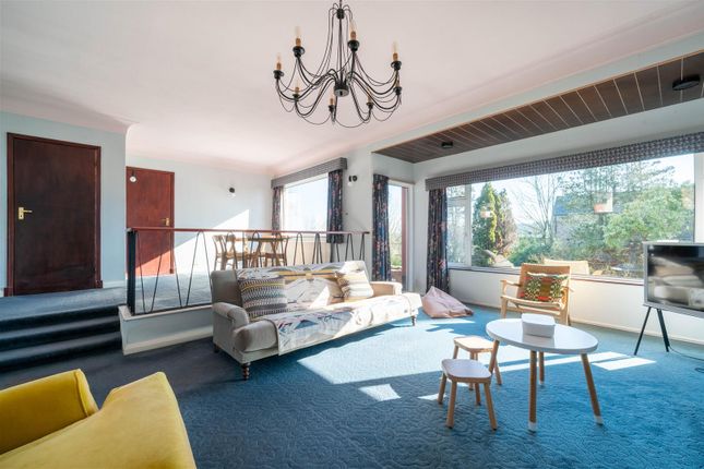 Ruffino Cottage, Holymoor Road, Chesterfield photo 3