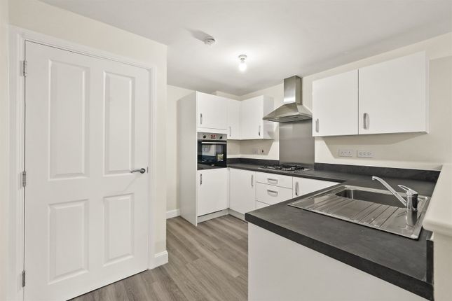 9, Heacham Road, Hampton Beach, Peterborough photo 4