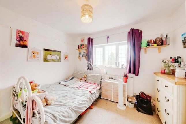 Semi-detached house for sale in Marina Way, Slough