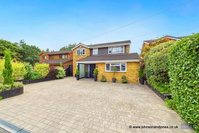 4-bed house on 2, Redwood, Egham, £855,000