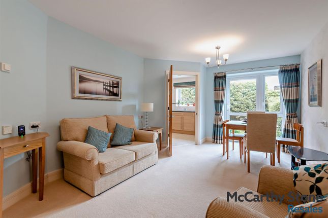 2 Victory Court, Beaconsfield Road, Waterlooville photo 4