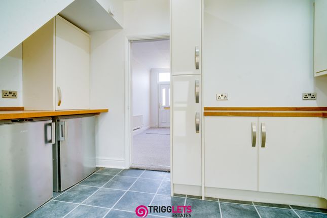 8, Westfield Road, Rotherham photo 5