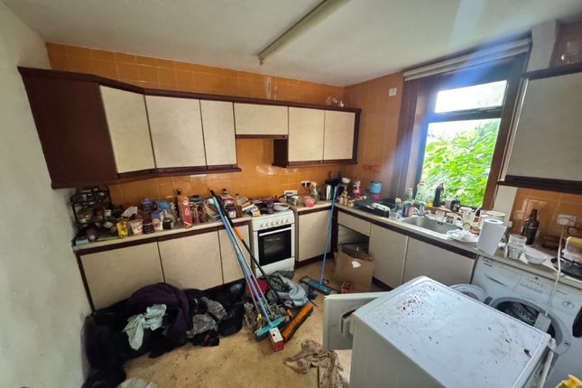 28, Blake Street, Dunfermline, Fife photo 4