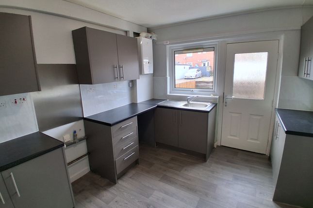 31 Honister Place, Honister Place, Newton Aycliffe, County Durham, DL5 7DJ,, Newton Aycliffe photo 4