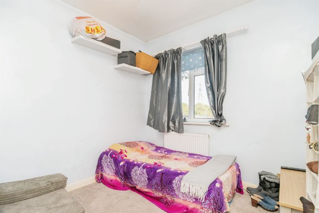 End terrace house for sale in Charlotte Place, West Thurrock, Grays