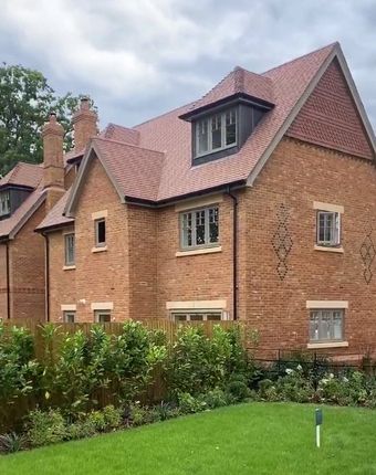 Thumbnail Detached house to rent in Pulham Cottage, Sunningdale Park, Linnet Drive, Royal Berkshire