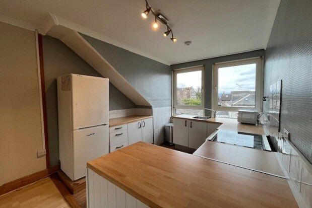 Flat to rent in 22 South Street, Greenock