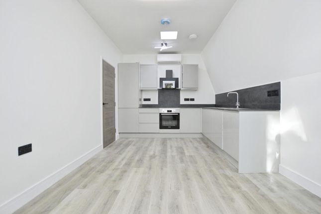 Kitchen/ Living Area