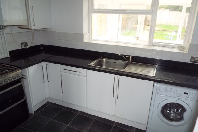 107, Southampton photo 3