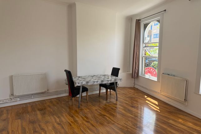 53A, London photo 2
