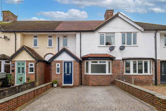 Terraced house for sale in Lyndhurst Road, Reigate