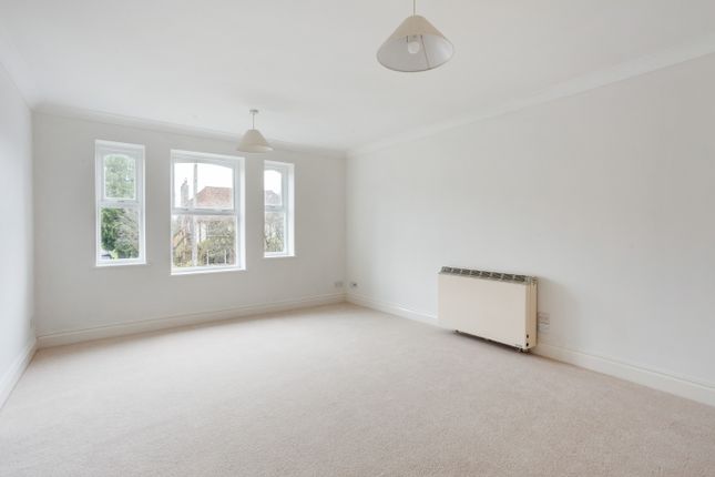 Flat for sale in Sovereign Court, Ascot