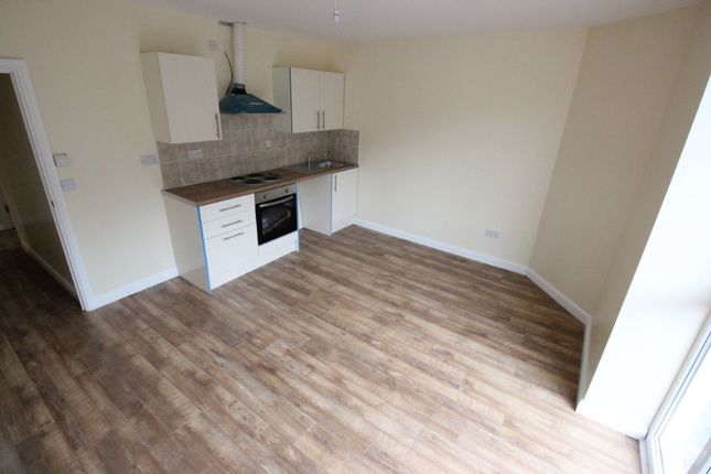 Flat 4, 14, Jenkins Street, Pontypridd photo 4