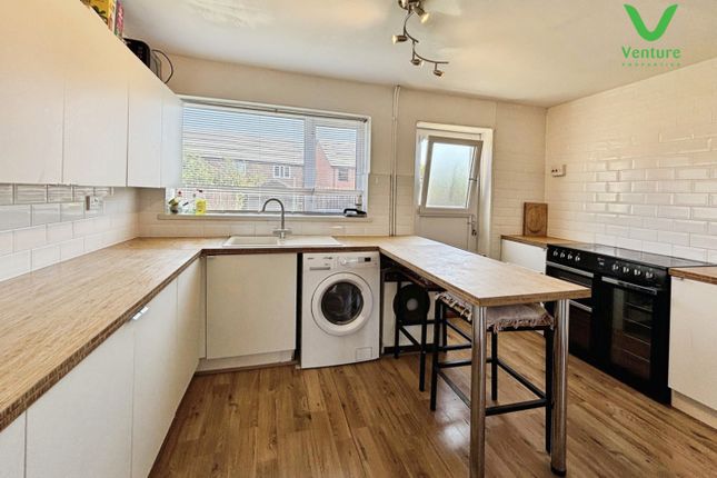 31, Ash Drive, Willington photo 3