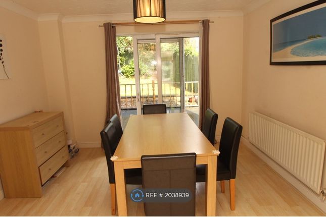 Detached house to rent in Bishops Walk, Cradley Heath