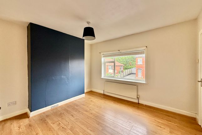 17 Queen Elizabeth Street, Wakefield photo 5