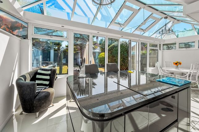 3 Coleman Avenue, Hove photo 4