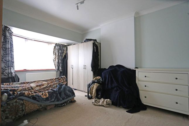 Kitchener Road, Dagenham photo 5