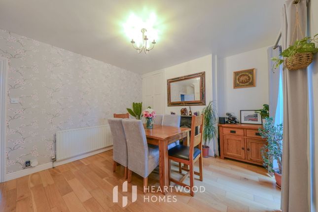 94, Castle Road, St. Albans photo 4