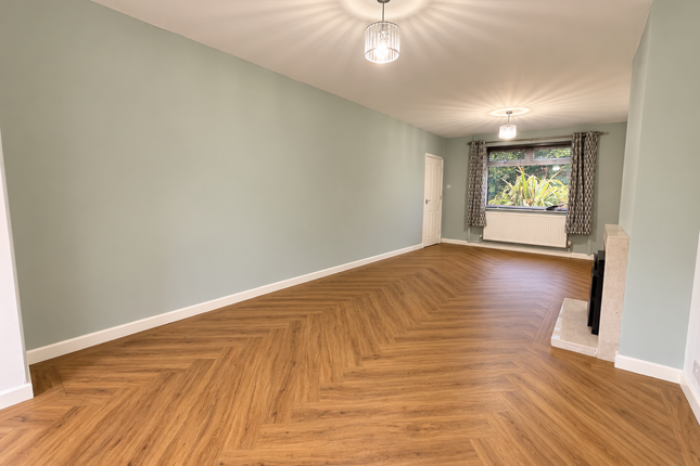 34, Lynwood Grove, Sale photo 3