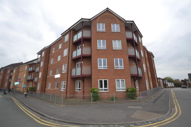 2 bed flat for sale in Hassell Street, Newcastle-Under-Lyme ST5