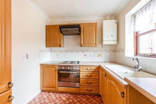 10 Foxglove Close, North Walsham photo 4