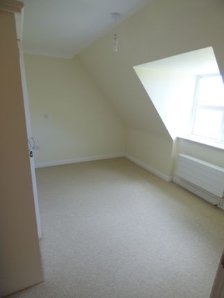 Flat to rent in Park Road North, Middlesbrough