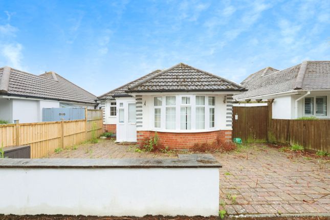 Thumbnail Bungalow for sale in Windsor Road, Christchurch, Dorset