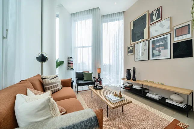 Greenwich Peninsula - Sales