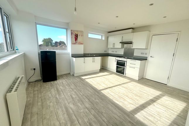 25, Glebe Close, THETFORD photo 2