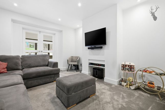 16 Graylands, Epping photo 3