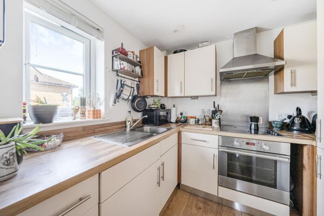 Flat 7, Stevenson Court, Cumberland Place, London photo 4