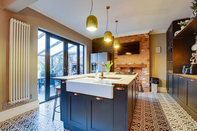14 Conway Avenue, Nottingham photo 3
