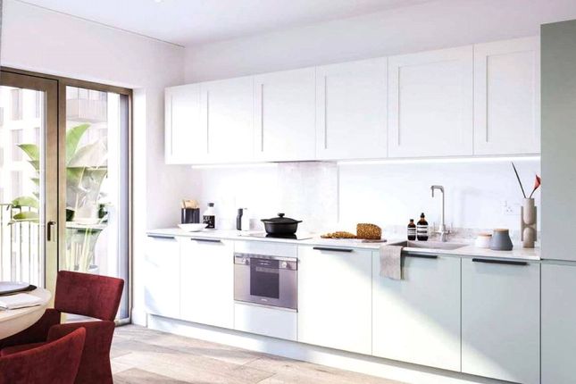 Studio studio on 4307, The Wellspring, Royal Eden Docks, £380,000