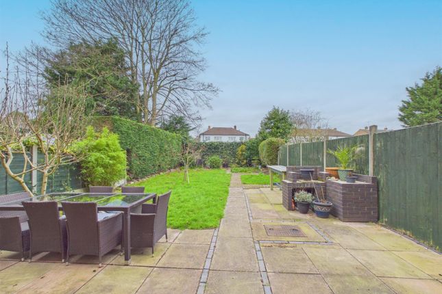 145, Pound Bank Road, Malvern photo 4
