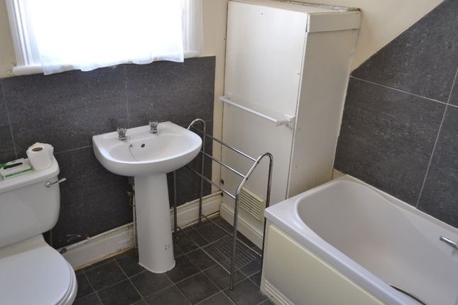 Priory Terrace, Leamington Spa photo 4