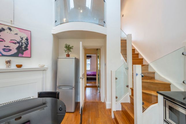 Flat for sale in Monmouth Street, Central St Giles