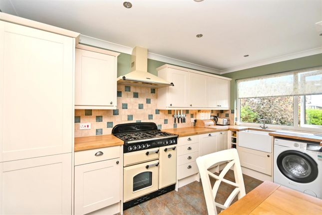 9, Queens Road, Eastbourne photo 4