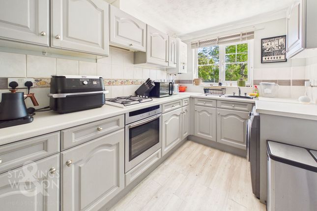 11 Maidens Close, Norwich photo 3