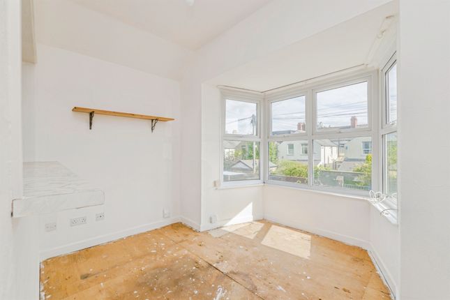 Flat 3, 54, Connaught Road, Cardiff photo 3