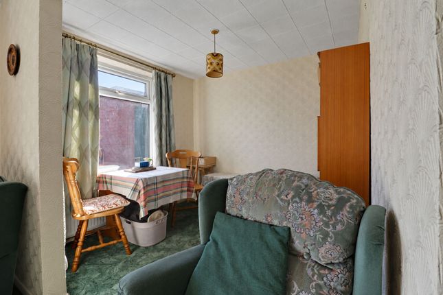 23 Somervell Road, Scunthorpe photo 4