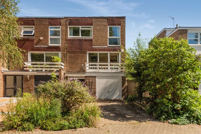 End terrace house for sale in Kelsey Park Avenue, Beckenham
