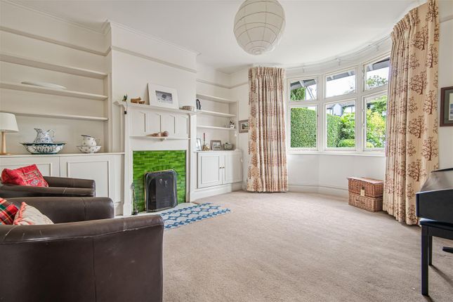 26, The Crosspath, Radlett photo 4