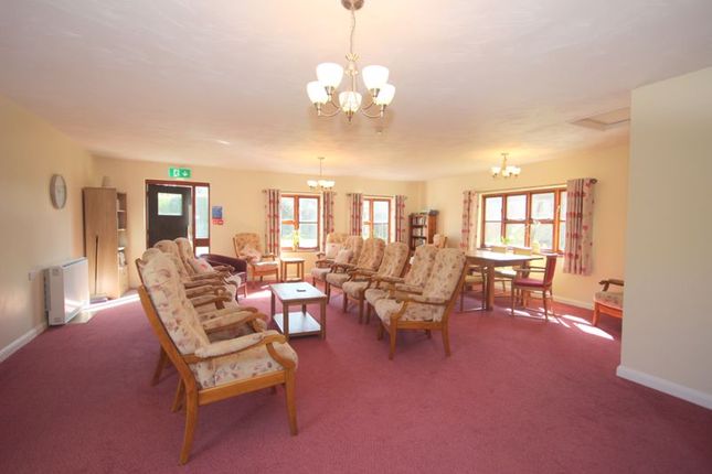 Flat for sale in Montague Lodge, Beckenham